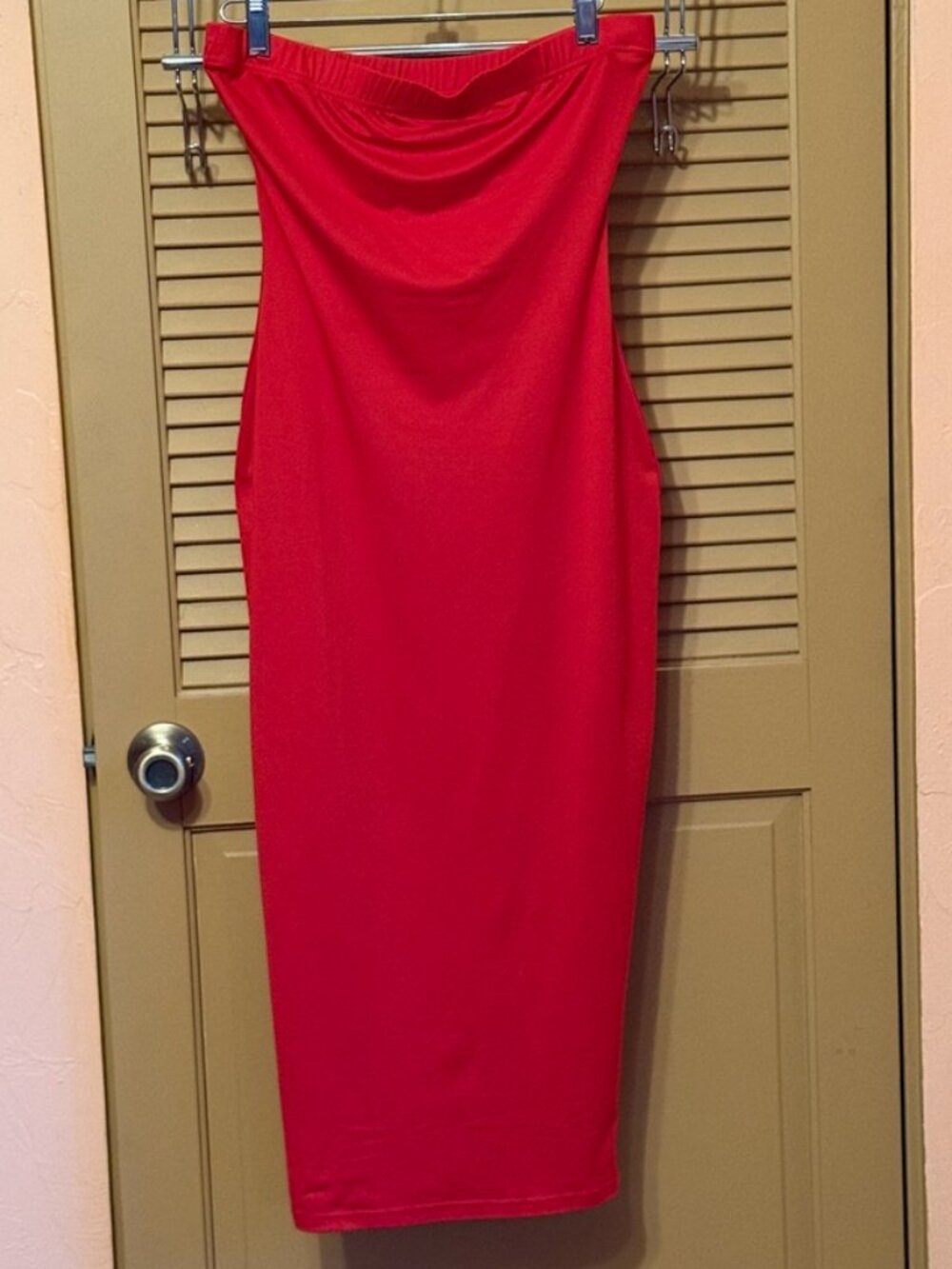 Magenta/Red Strapless Dress S, Curvy, Midi